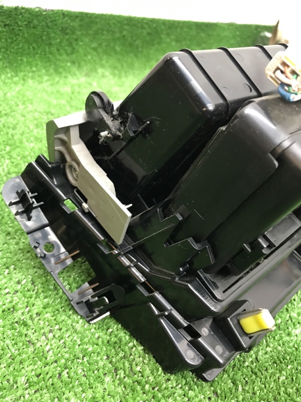 Пепельница Toyota Camry 2006 ACV40