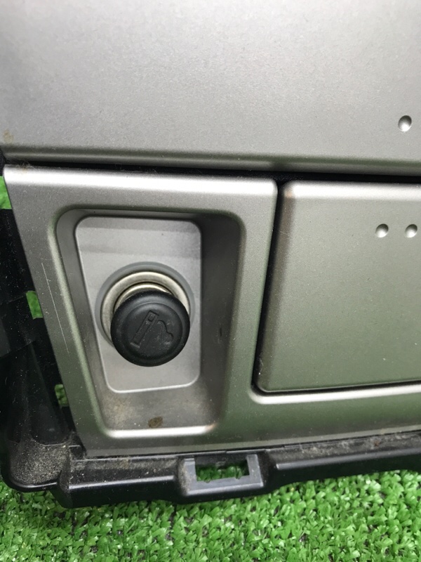 Пепельница Toyota Camry 2006 ACV40