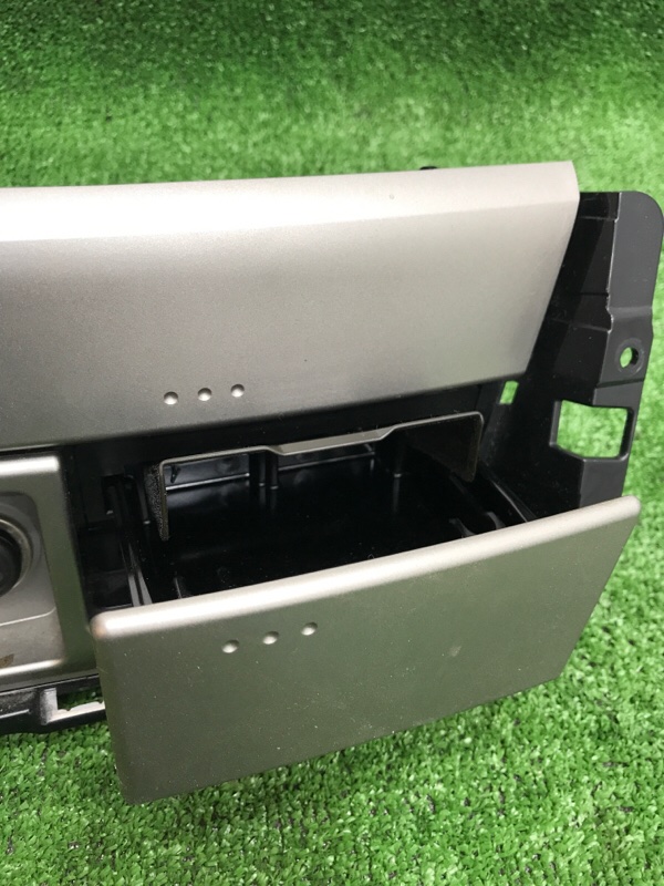 Пепельница Toyota Camry 2006 ACV40