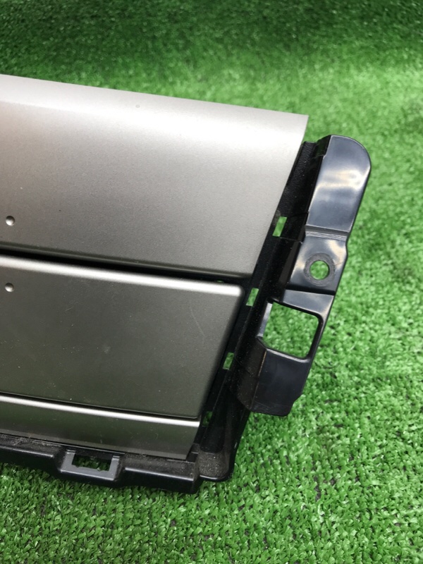 Пепельница Toyota Camry 2006 ACV40