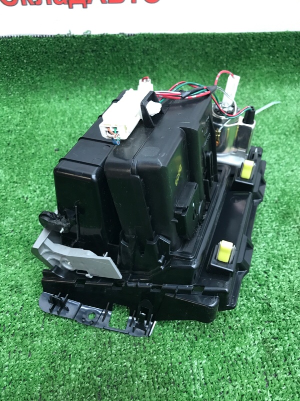 Пепельница Toyota Camry 2006 ACV40