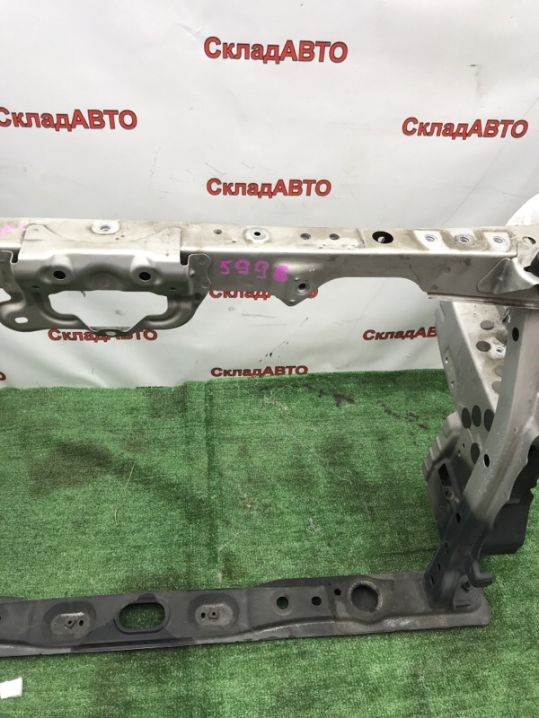 Рамка радиатора Toyota Estima 2008 ACR50W