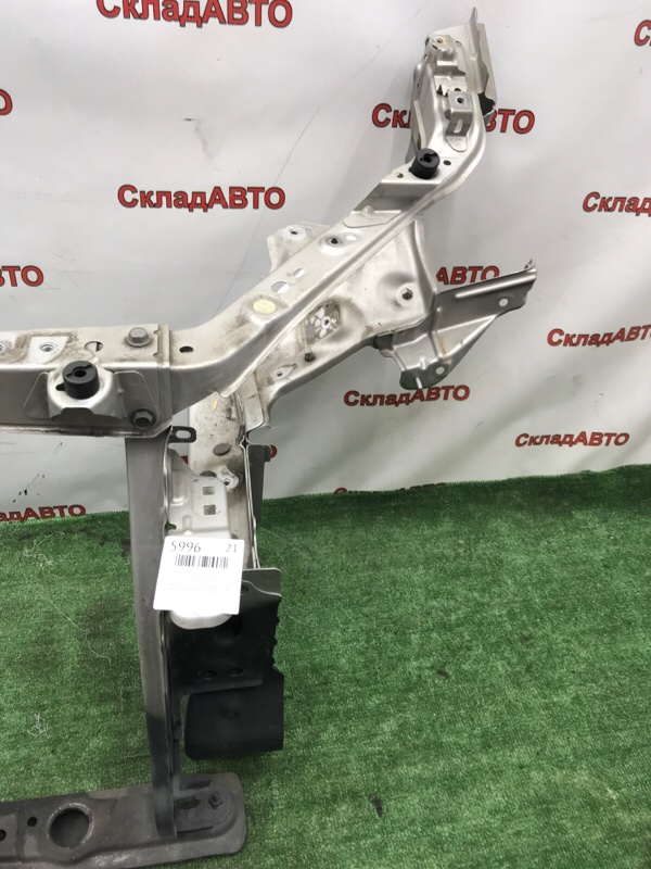 Рамка радиатора Toyota Estima 2008 ACR50W