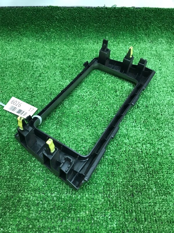 Рамка магнитолы Toyota Camry 2006 ACV40