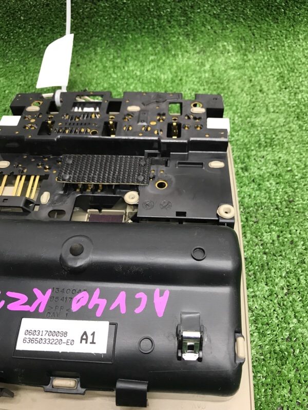 Плафон подсветки салона Toyota Camry 2006 ACV40