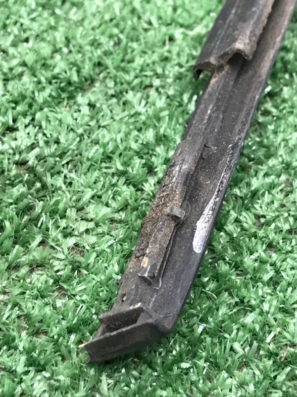 Молдинг крыши Toyota Camry 2006 ACV40