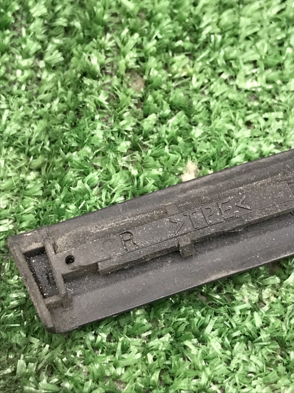 Молдинг крыши Toyota Camry 2006 ACV40