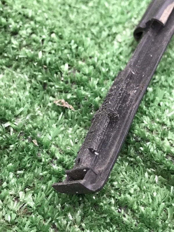 Молдинг крыши Toyota Camry 2006 ACV40