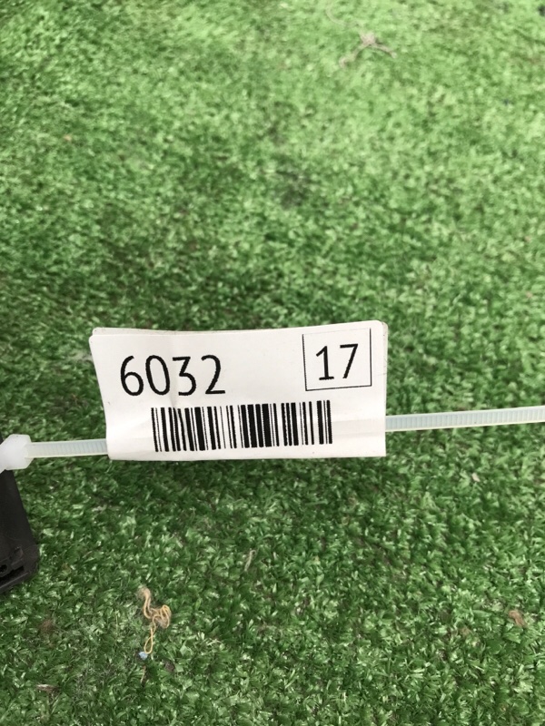 Молдинг крыши Toyota Camry 2006 ACV40