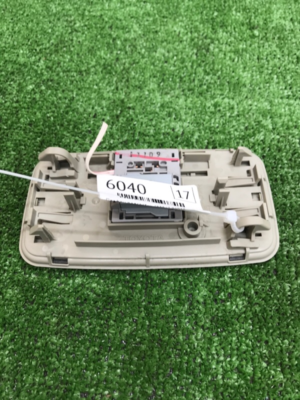 Плафон подсветки салона Toyota Camry 2006 ACV40