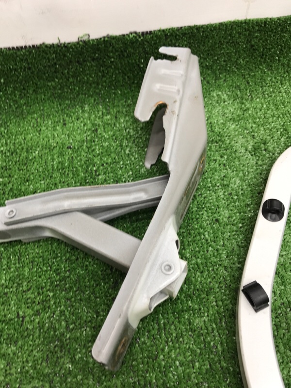 Петли крышки багажника Toyota Camry 2006 ACV40