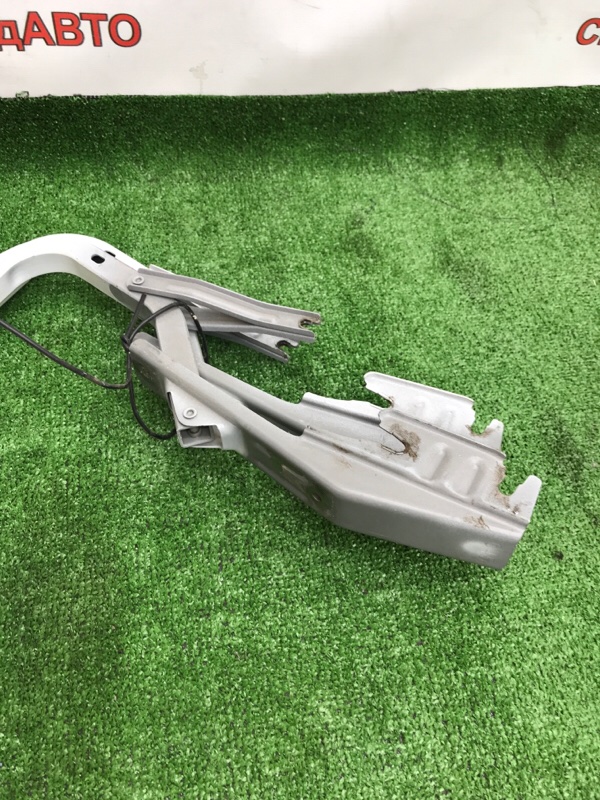 Петли крышки багажника Toyota Camry 2006 ACV40