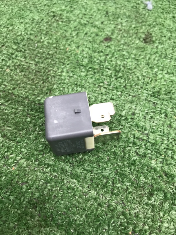 Реле Toyota Camry 2006 ACV40