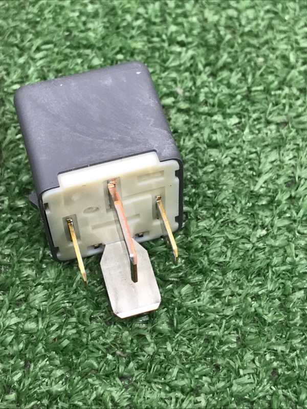 Реле Toyota Camry 2006 ACV40