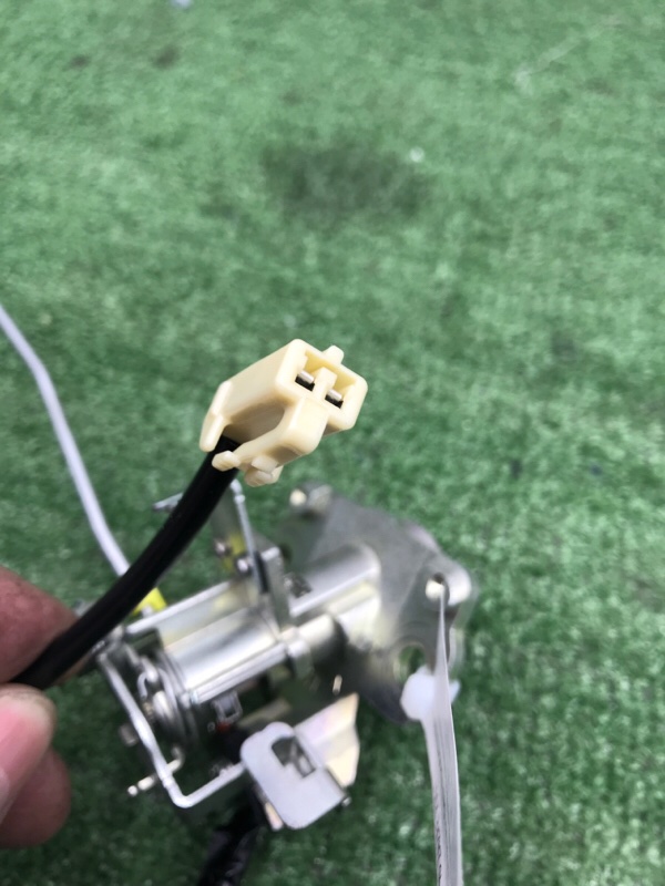 Личинка замка багажника Toyota Camry 2007 ACV40