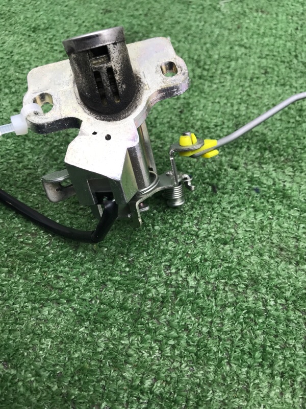 Личинка замка багажника Toyota Camry 2007 ACV40