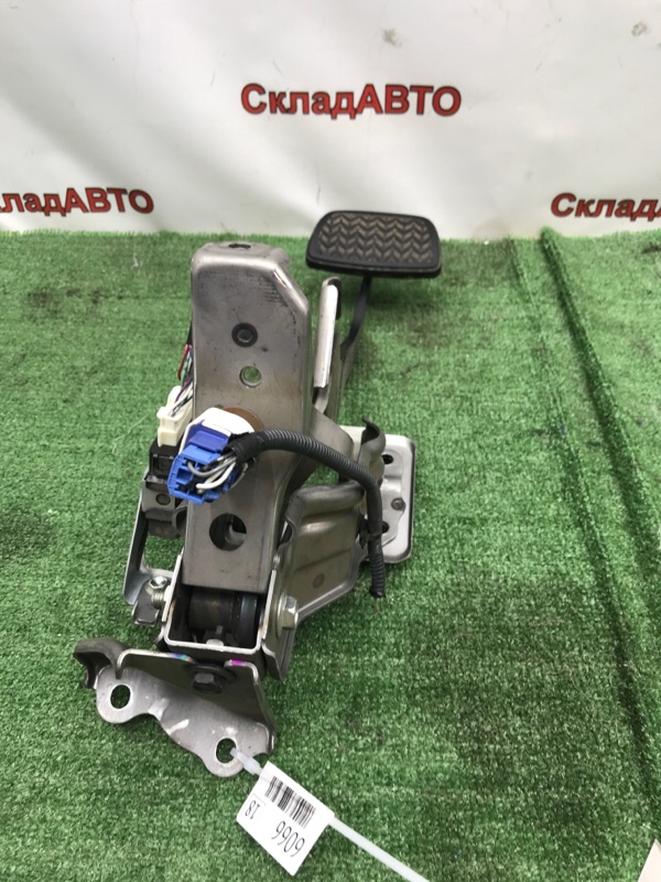 Педаль тормоза Toyota Camry 2008 ACV40