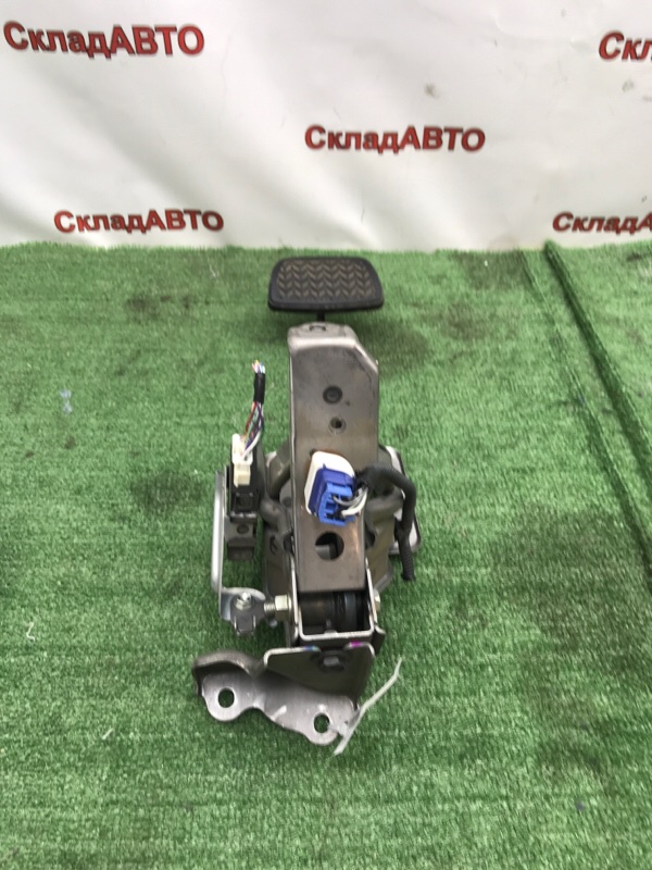 Педаль тормоза Toyota Camry 2008 ACV40