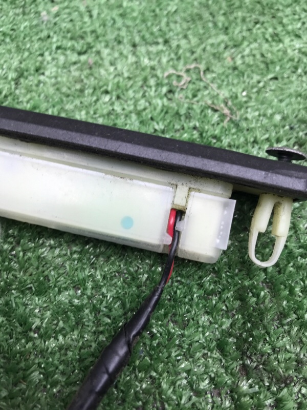 Кнопка открывания багажника Toyota Camry 2007 ACV40