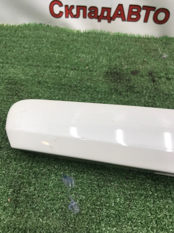 Накладка крышки багажника Toyota Camry 2007 ACV40