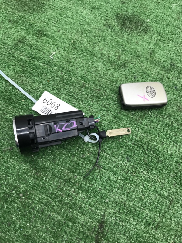 Кнопка старт-стоп Toyota Camry 2008 ACV40