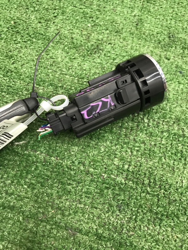 Кнопка старт-стоп Toyota Camry 2008 ACV40