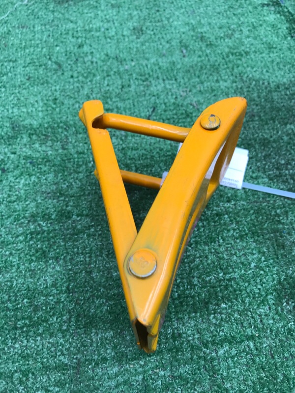 Противооткатный упор Toyota Camry 2006 ACV40