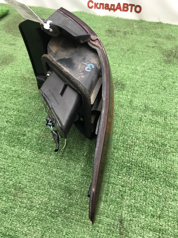 Фонарь наружний Toyota Estima 2003 ACR40W