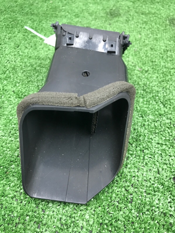 Дефлектор воздуховода Toyota Estima 2003 ACR40W