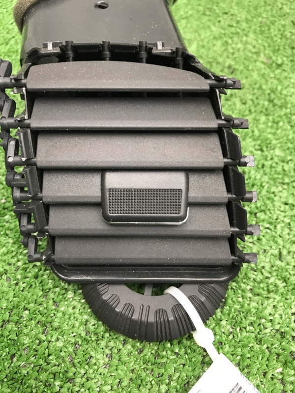 Дефлектор воздуховода Toyota Estima 2003 ACR40W