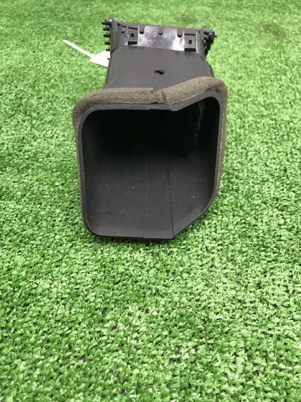 Дефлектор воздуховода Toyota Estima 2003 ACR40W