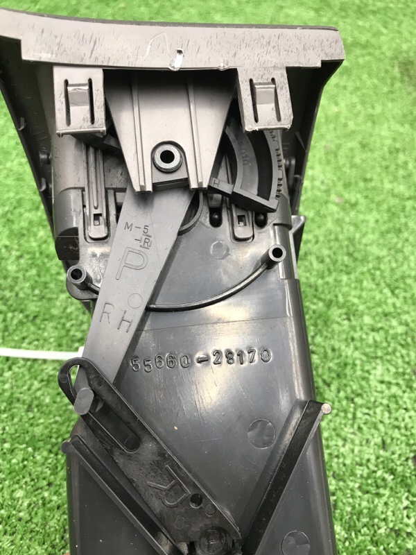 Дефлектор воздуховода Toyota Estima 2003 ACR40W