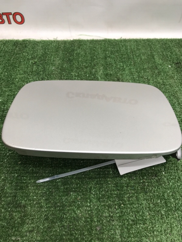 Лючок бензобака Toyota Estima 2003 ACR40W