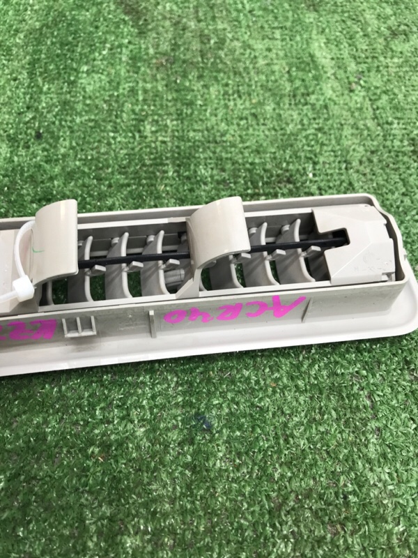 Плафон подсветки салона Toyota Estima 2003 ACR40W