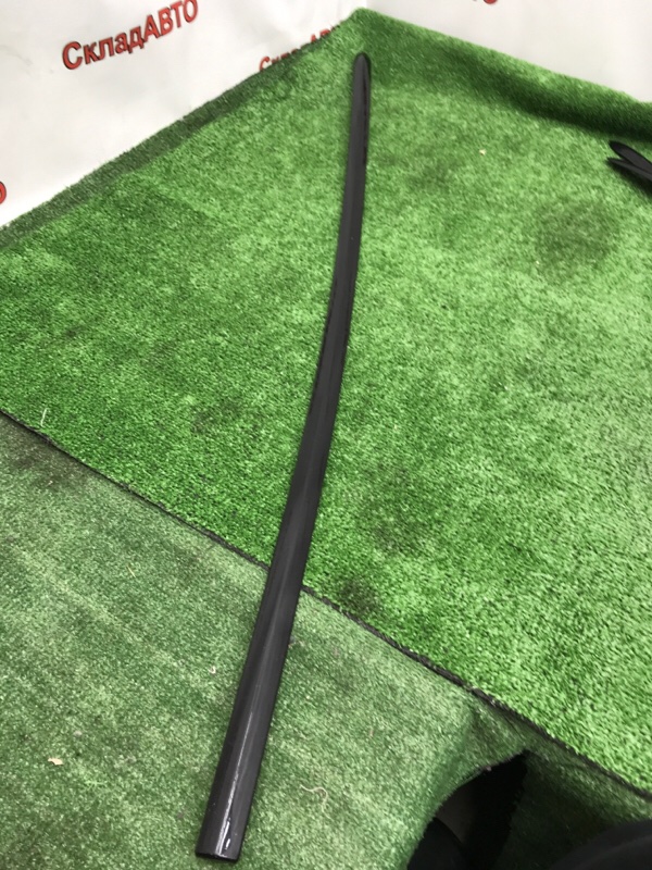 Молдинг двери