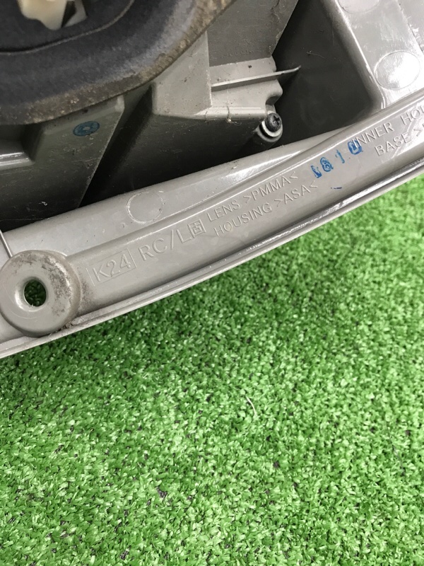 Фонарь в крыло Toyota Estima 2008 ACR50W