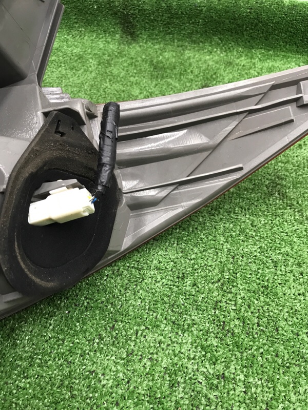 Фонарь в крыло Toyota Estima 2008 ACR50W