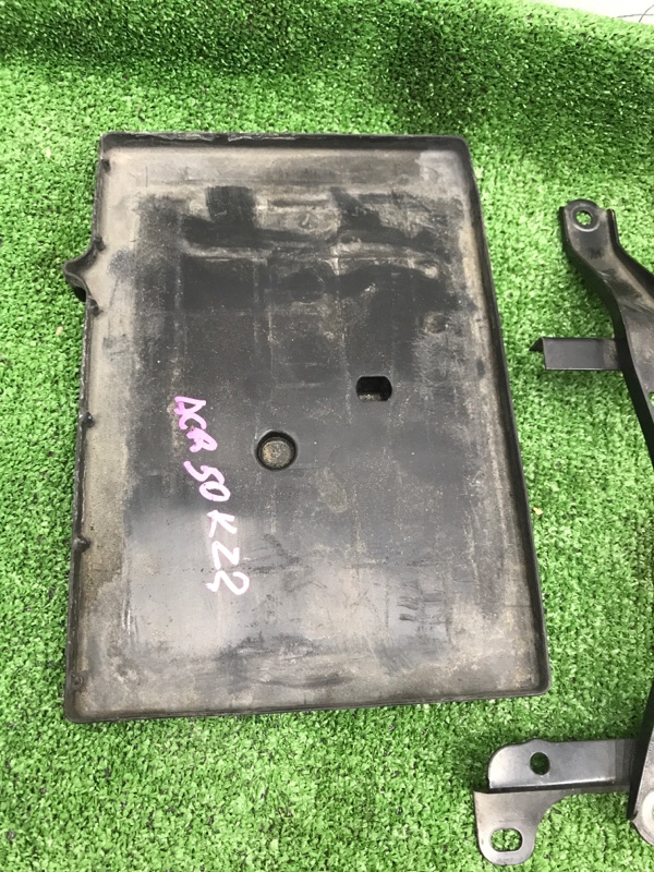 Поддон АКБ Toyota Estima 2008 ACR50W