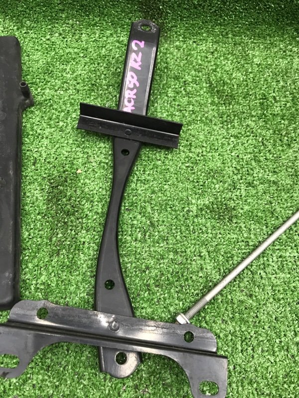 Поддон АКБ Toyota Estima 2008 ACR50W