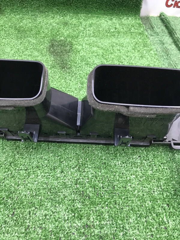 Накладка на торпедо Toyota Estima 2008 ACR50W