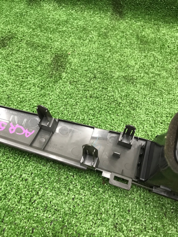 Накладка на торпедо Toyota Estima 2008 ACR50W