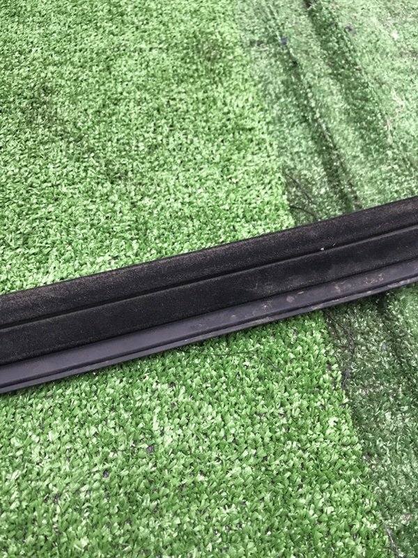 Бархотка двери Subaru Outback 2013 BRM