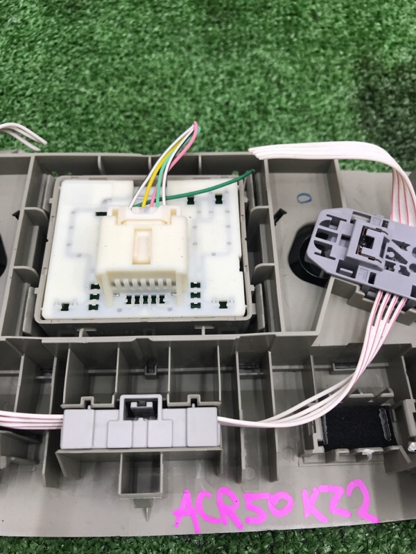 Плафона салона Toyota Estima 2008 ACR50W