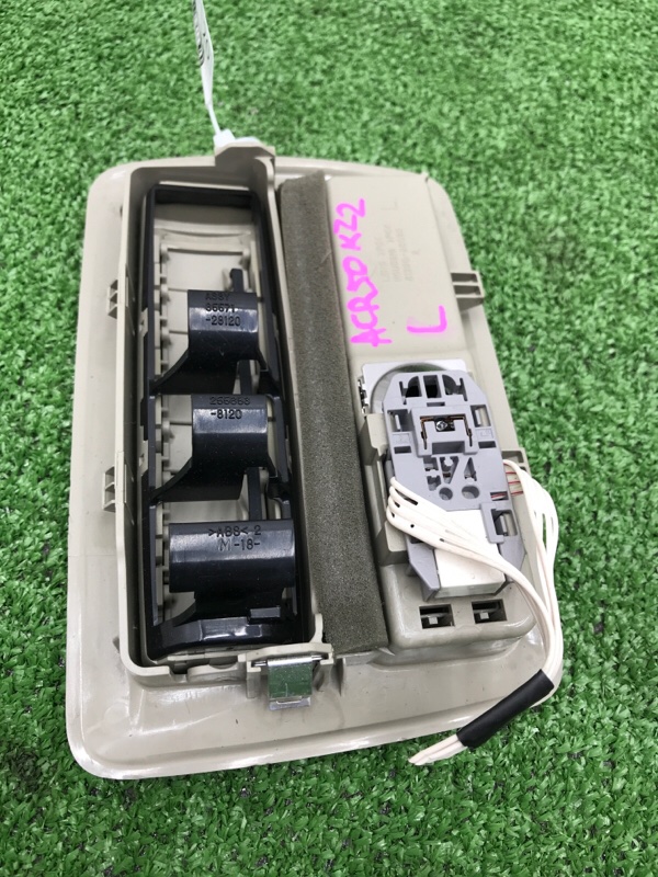 Плафона салона Toyota Estima 2008 ACR50W