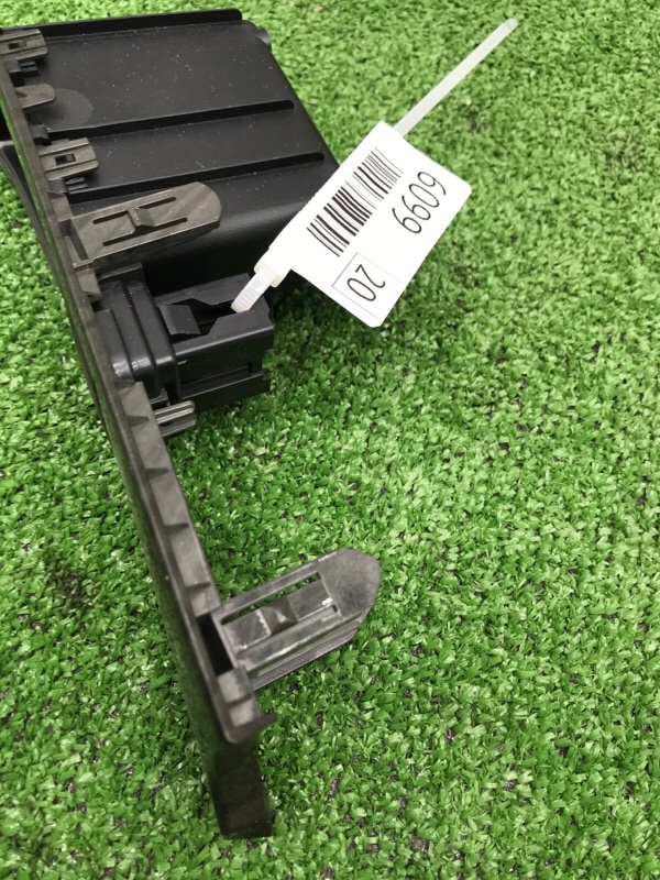 Консоль панели приборов Toyota Estima 2008 ACR50W