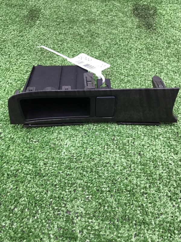 Консоль панели приборов Toyota Estima 2008 ACR50W