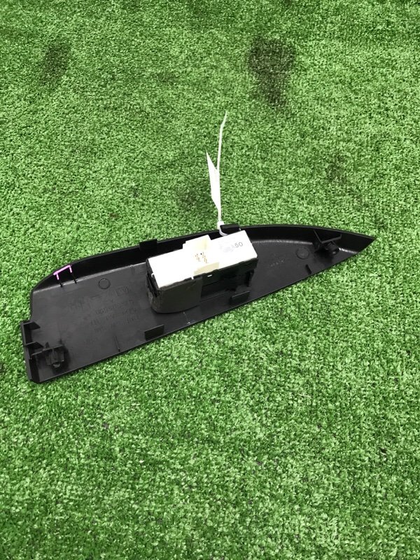 Кнопка стеклоподъемника Subaru Outback 2013 BRM