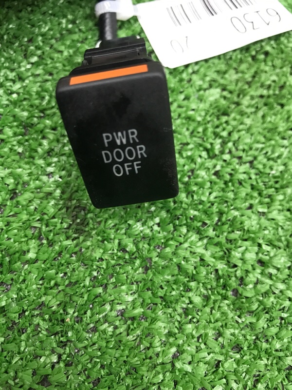 Кнопка открытия двери Toyota Estima 2008 ACR50W