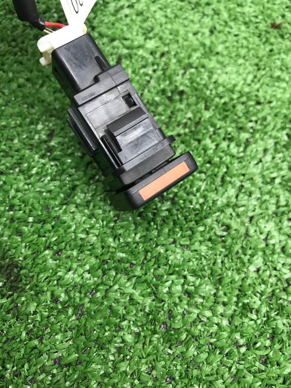 Кнопка открытия двери Toyota Estima 2008 ACR50W