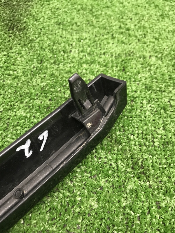 Накладка решетки радиатора